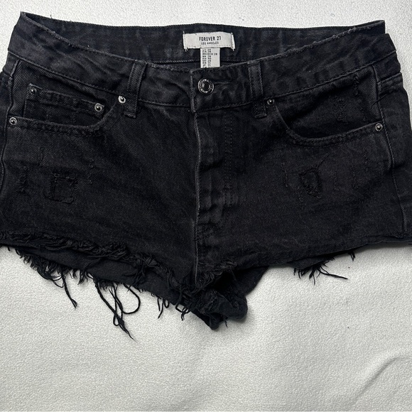 Forever 21 Mid Rise Black Distressed Denim Shorts - Picture 1 of 8